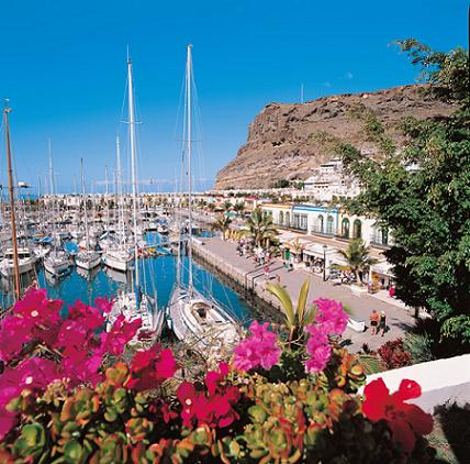 Een vrij dichtbij huis gelegen, maar het hele jaar door paradijselijke bestemming is Gran Canaria.